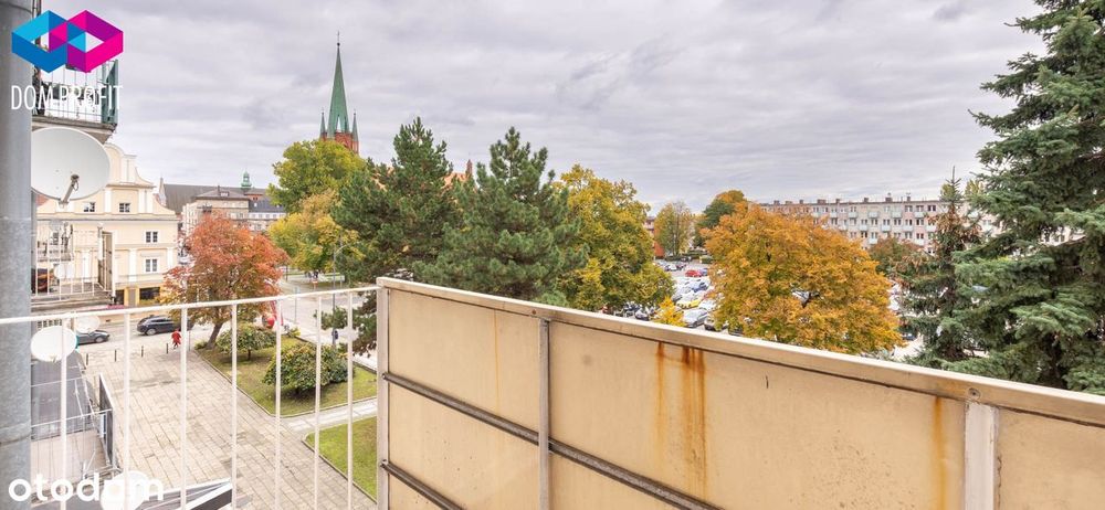 ** Centrum miasta i świetny układ z balkonem *** - Więcej