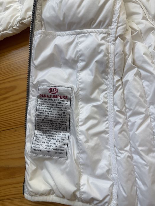 жіночий пуховик Parajumpers