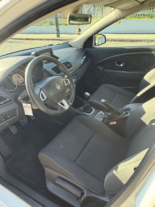 Renault Mégane 1.5 dCi 110 cv | 2011 |  bem conservado