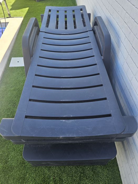 Espreguiçadeira de resina MALIBU CINZA