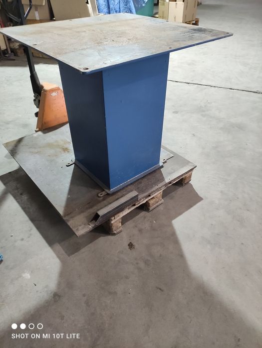 Stół podest do robota, maszyny