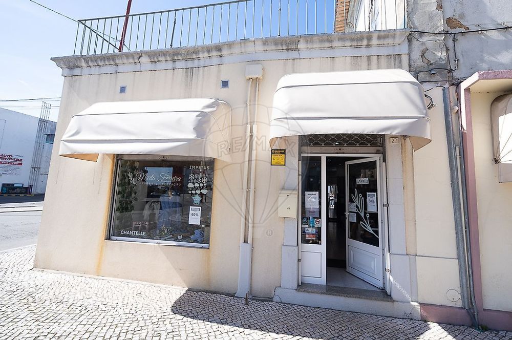 Trespasse  para venda