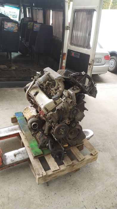 Продам двигун на спринтер 2.2 2.3 2.9 2.7 651 би турбо крафтер
