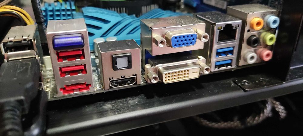 Gamer Oldtimer i5  3,3Ghz / caixa Gamer 16Gb