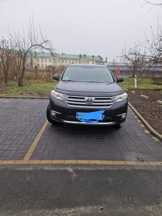 Тойота хайлендер