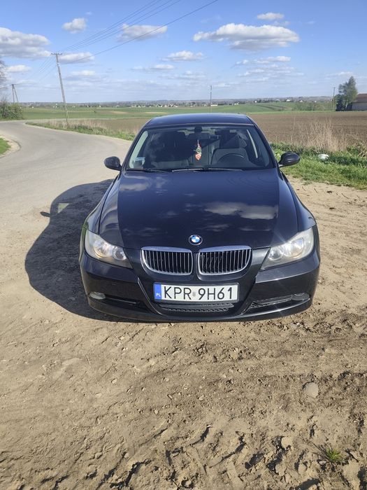 Sprzedam BMW E90 320i