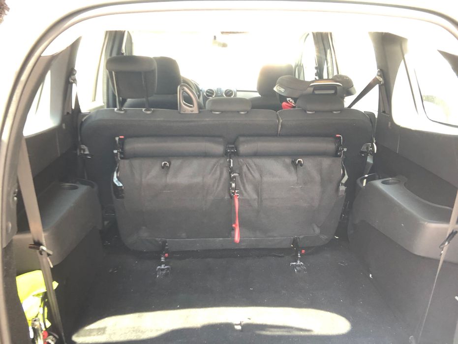 Dacia Lodgy 2015 - 7 lugares