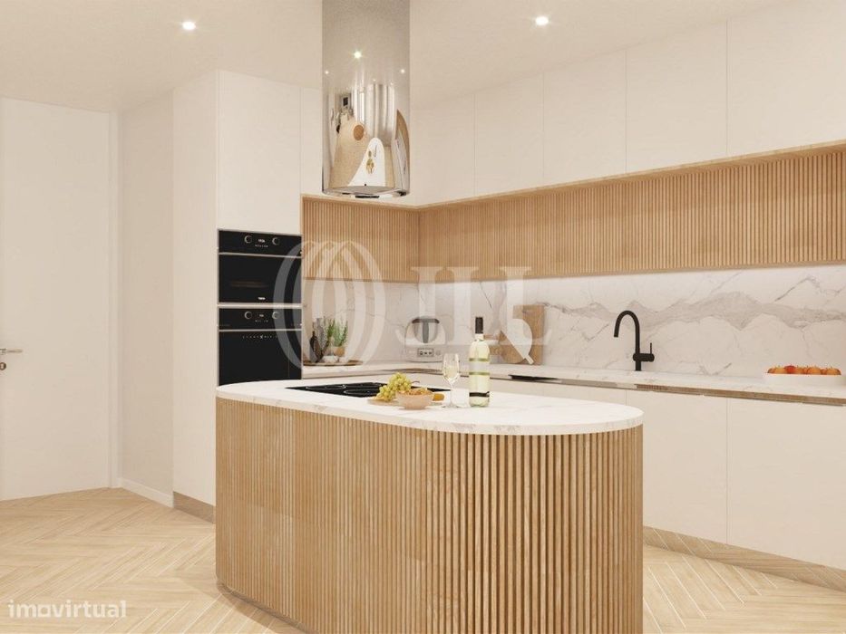 Apartamento T1+1, com garagem, na Figueira da Foz