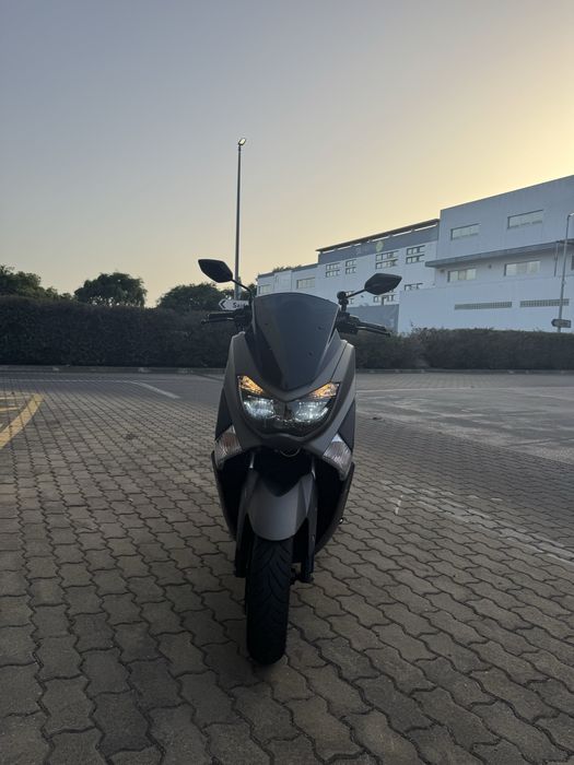 Yamaha NMAX 125 — 2021 — 5.000 km
