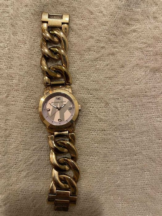 Relógio Dourado Michael Kors