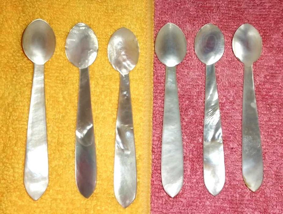 Conjunto de 6 colheres pequenas em madrepérola, séc.XIX