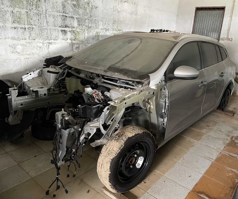 Peças Renault Megane 4  Sport Tourer  2018