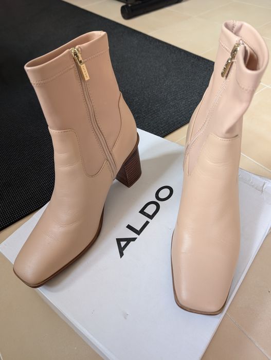 Botas elegantes mulher ALDO