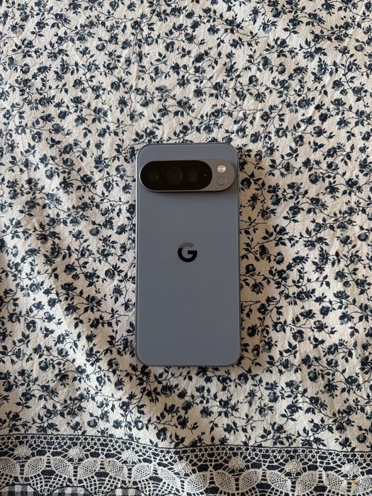 Google Pixel 10 Pro Xl, 256GB, Moonstone