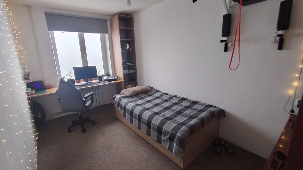 Продам приватизовану 2х кімнатну  квартиру