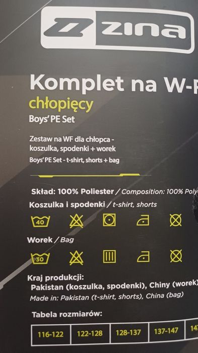 Komplet chłopięcy na W-F 116-122 Zina