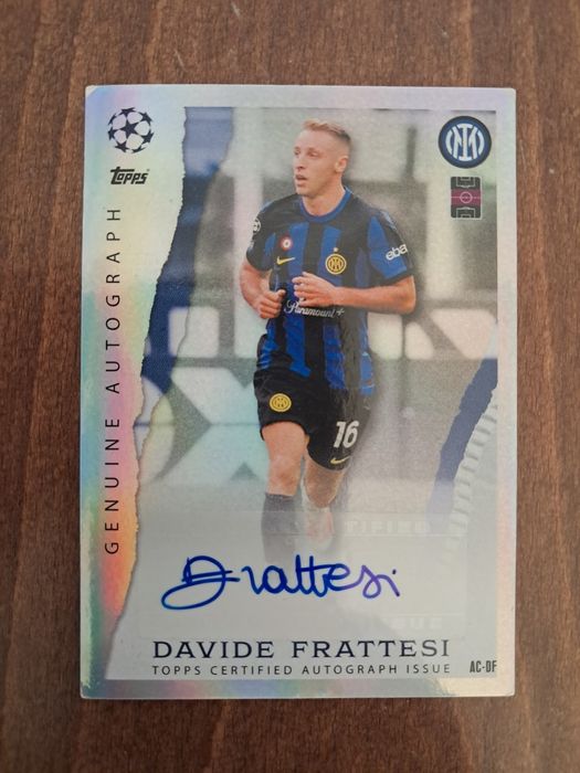 Match Attax David Fratessi signature
