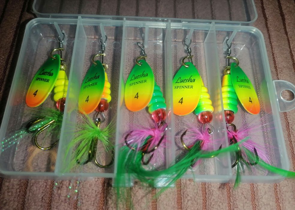 Błystki spinningowe Spinner r. 4