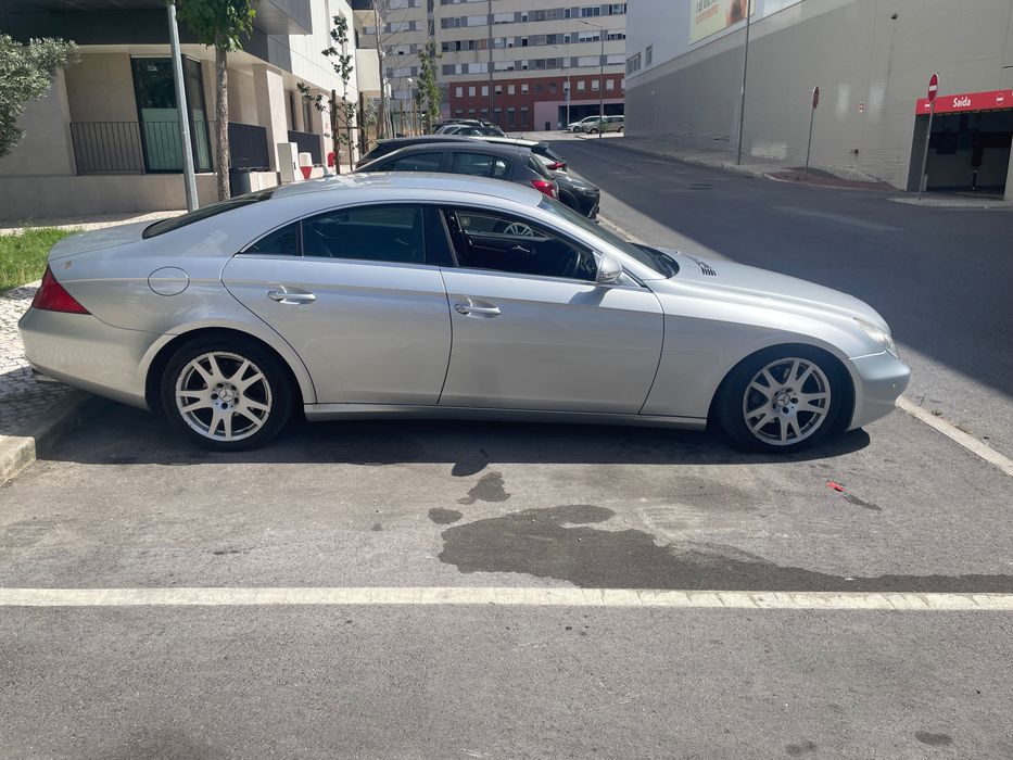 Mercedes-Benz 320 — fotografia 6