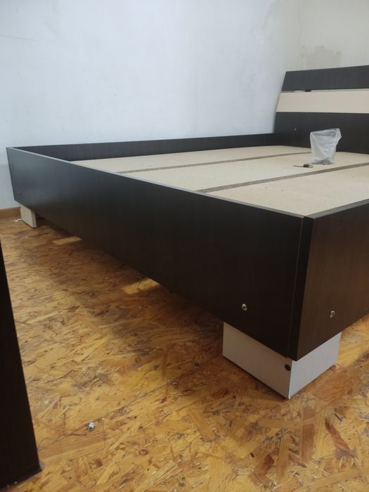 Ліжко двоспальне