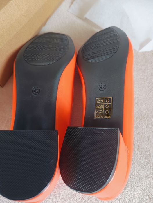 Czółenka damskie Nowe r. 41/42