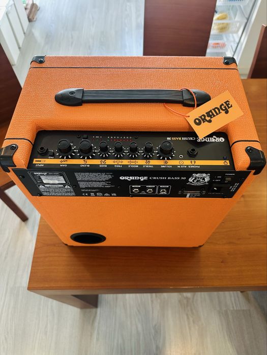 NOVO - Orange Crush Bass 50 Combo
