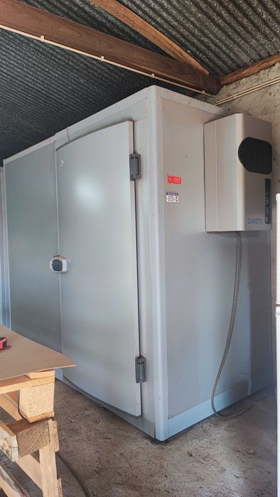 2 Câmaras de Frio + 2 Monoblocos Refrigeração Zanotti