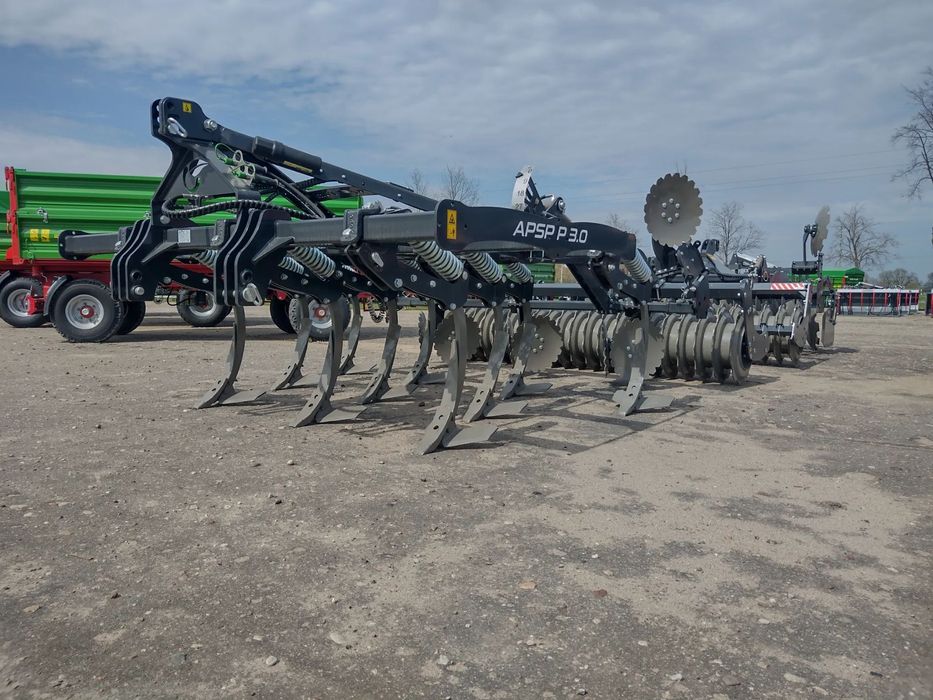 Agro-tom APSP 3  Agregat podorywkowy / bezorkowiec Agro-Tom APSP / APSP PREMIUM 3