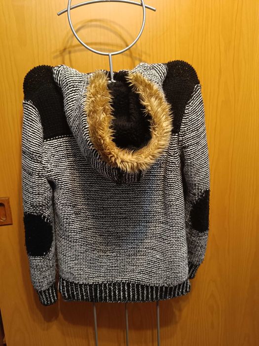 Casaco super em malha tamanho L