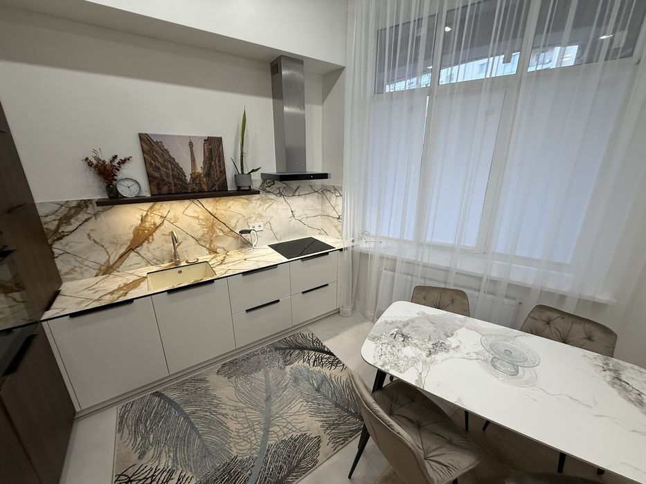 Двухкомнатная квартира с новым ремонтом в ЖК Ривьера.75 метров.