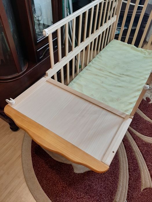 Зручне якісне дитяче ліжечко