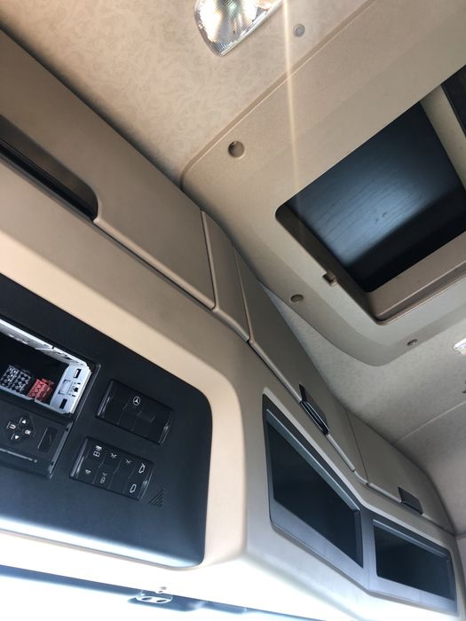 Продам кран манипулятор Palfinger IM-150N на базе мерседес актрос