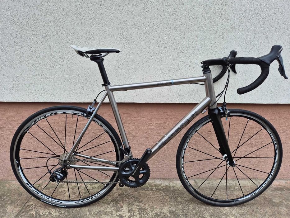 Rower szosowy tytanowy Gilbertson, tytan, Shimano Ultegra, Racing 1