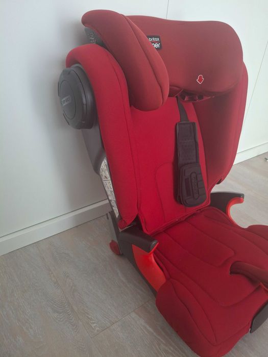 Cadeira Chicco Eletta Comfort  e Britax Romer KIDFIX II XP SICT