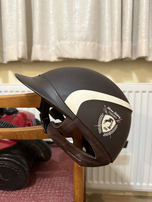Kask fouganza 55-57cm