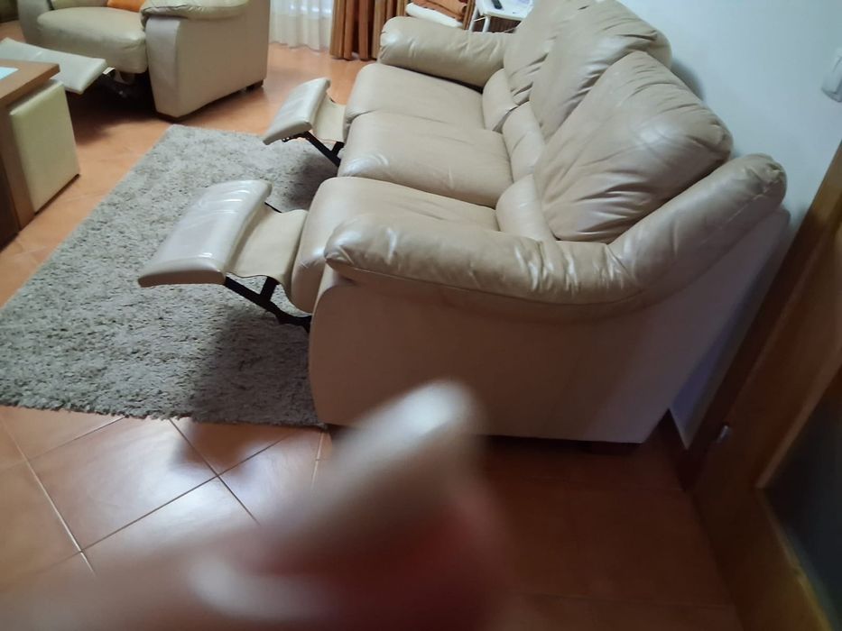 Conjunto sofás em pele da DIVANI & DIVANI Modelo 1218