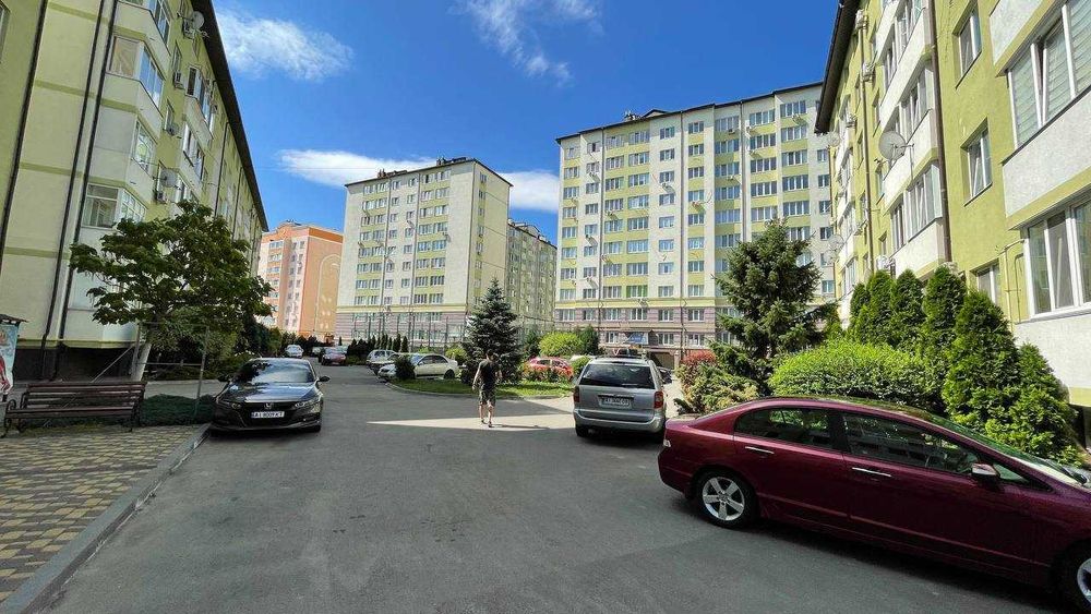 Продаж нежитлових, комерційних та підвальних приміщень в ЖК Смарагдове місто. Розтермінуваня 12 місяців