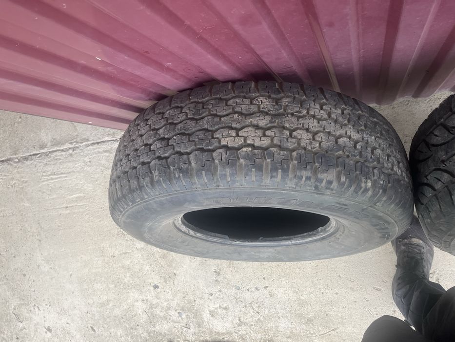продам Резину 265/70/R15