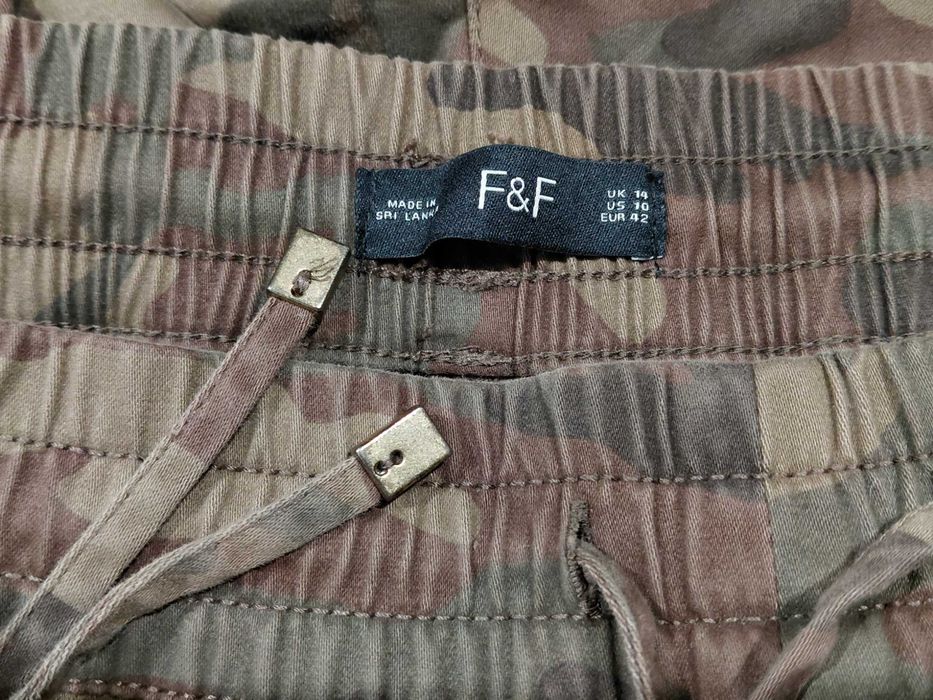 Spodnie jogger F&F EUR 42