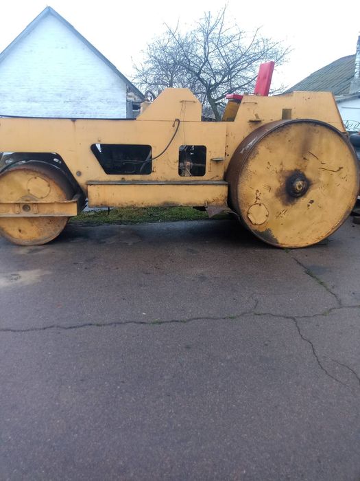 Продам дорожній каток