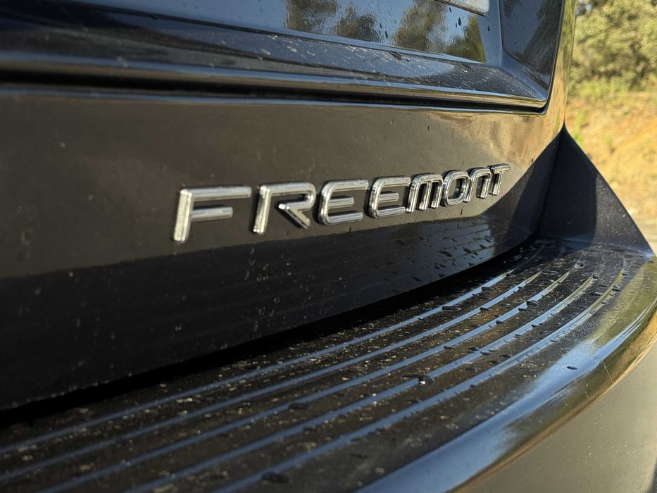 Fiat Freemont Lounge 2.0 M-Jet - 7 lugares