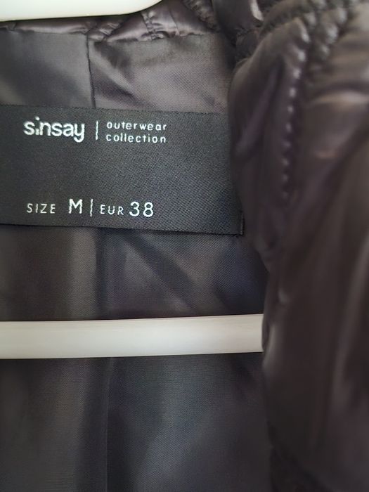 Płaszczyk czarny M Sinsay