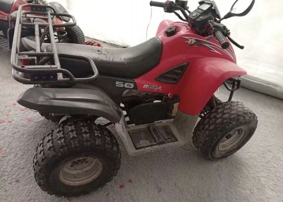 Troco Moto 4 com Matrícula