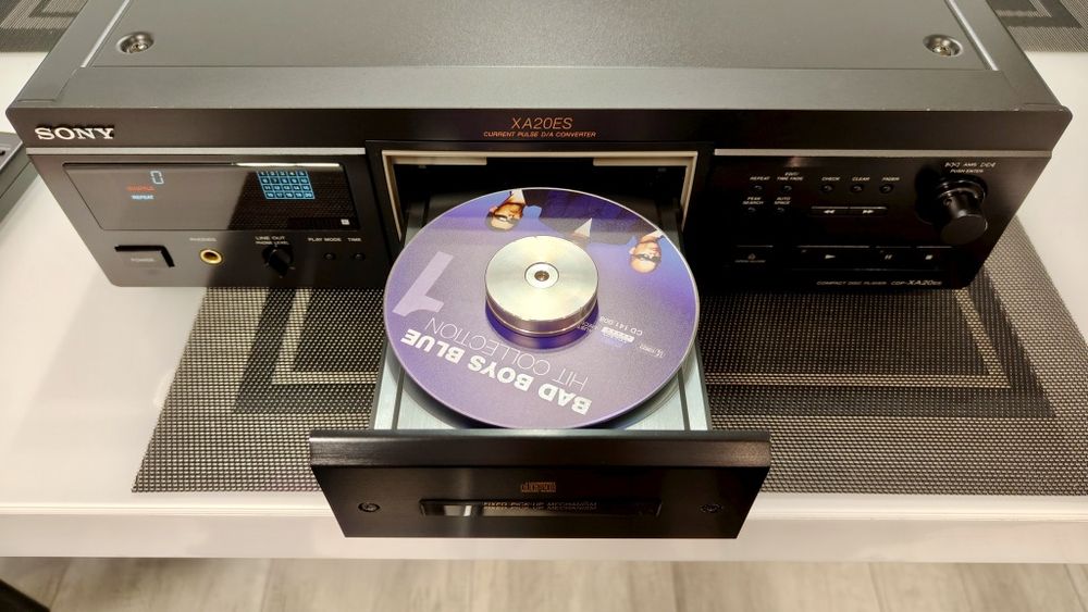 REZERWACJA Odtwarzacz CD Sony XA20ES z pilotem