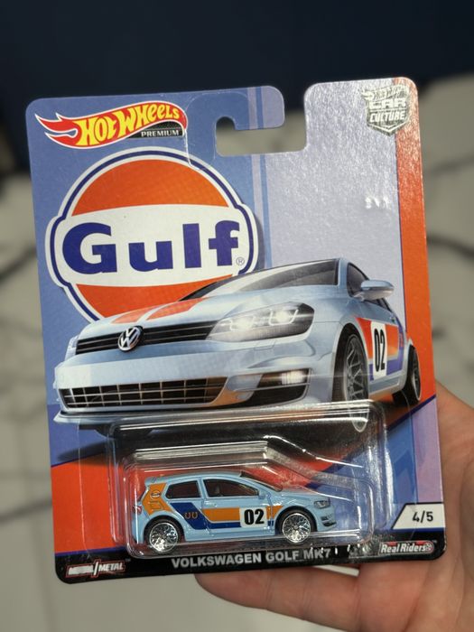 Hot Wheels Premium Volkswagen Golf Mk7 GULF VW