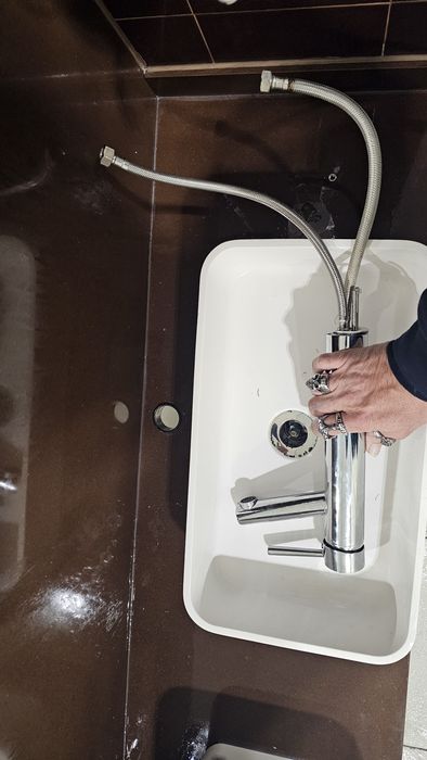 Canalização & Desentupimentos 24hrs