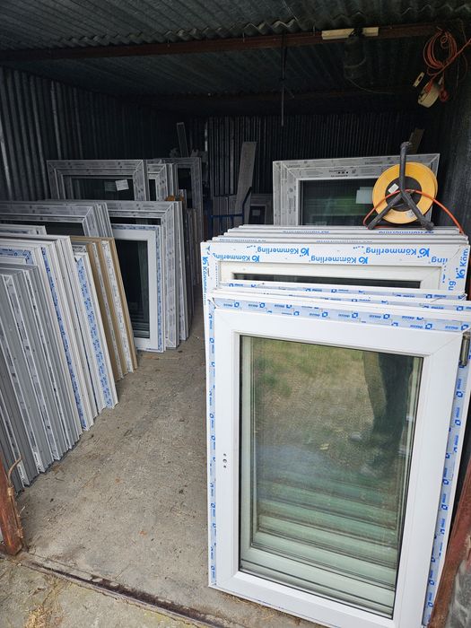 Okna Pcv -sz100x100wys- (15szt) Nowe