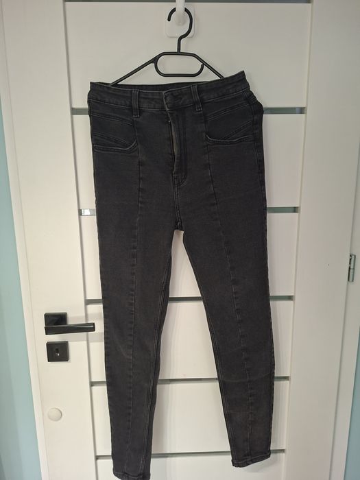 Spodnie jeansy M