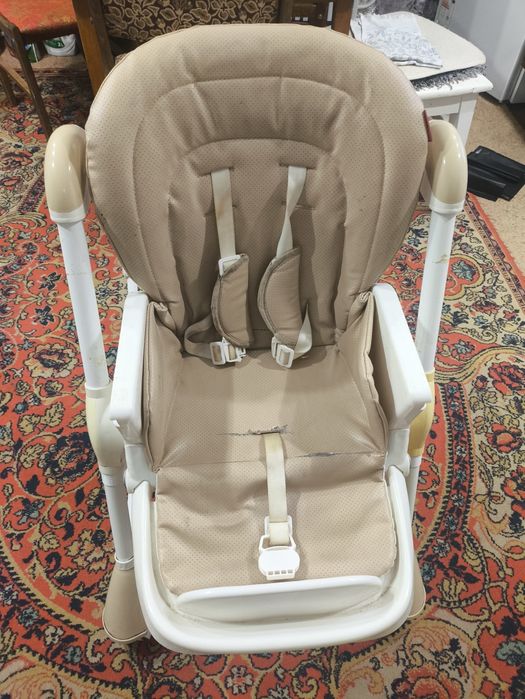 Крісло для годування