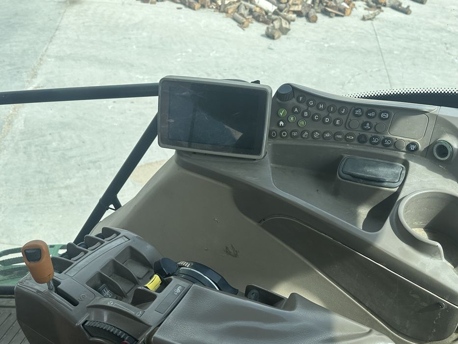 John deere 6210R